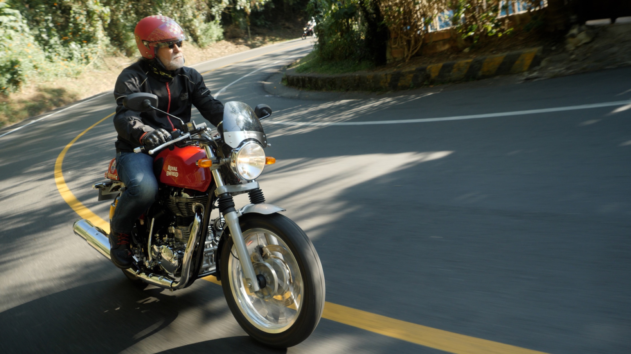 Lifestyle fotografie voor Royal Enfield Classics
